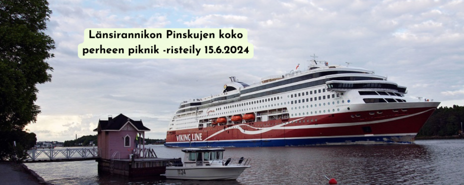 Kuvassa Viking Linen risteilyalus, laituri jonka päässä vaaleanpunainen koppi, pieni vene ja tekstiä.